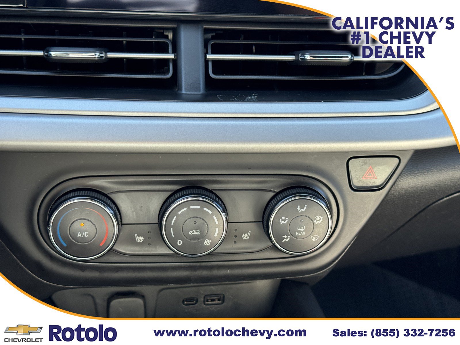 Used 2024 Chevrolet Trax RS w/ Driver Confidence Package FWD image 22