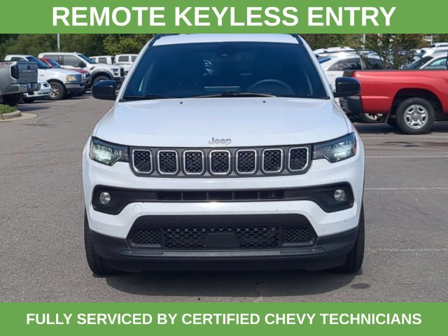 Used 2024 Jeep Compass Latitude AWD/4WD image 13
