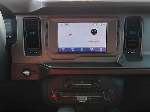 Used 2022 Ford Bronco Outer Banks image 35