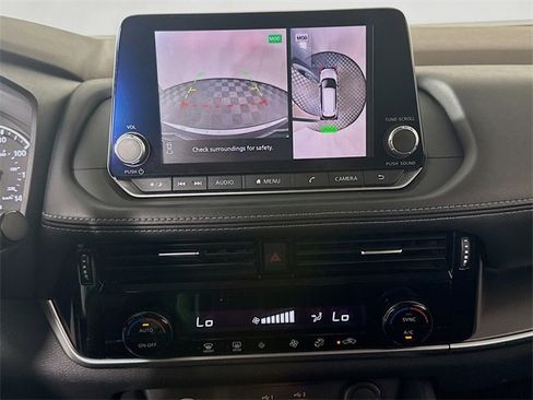 Certified 2021 Nissan Rogue SV image 20