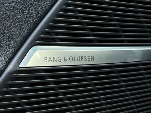 Used 2025 Audi Q7 3.0T Prestige image 71