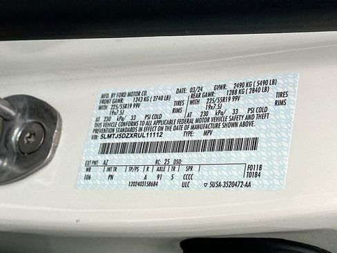 Used 2024 Lincoln Corsair Grand Touring image 33