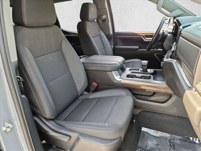 Certified 2025 Chevrolet Silverado 1500 RST AWD/4WD image 21