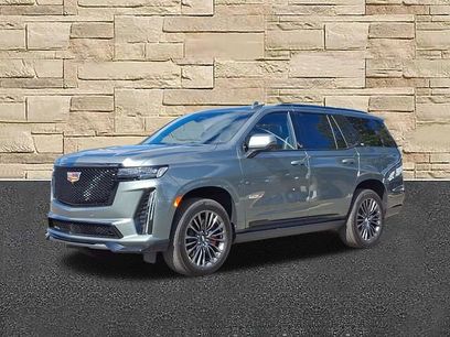 Certified 2024 Cadillac Escalade V w/ Heavy-Duty Trailer Package