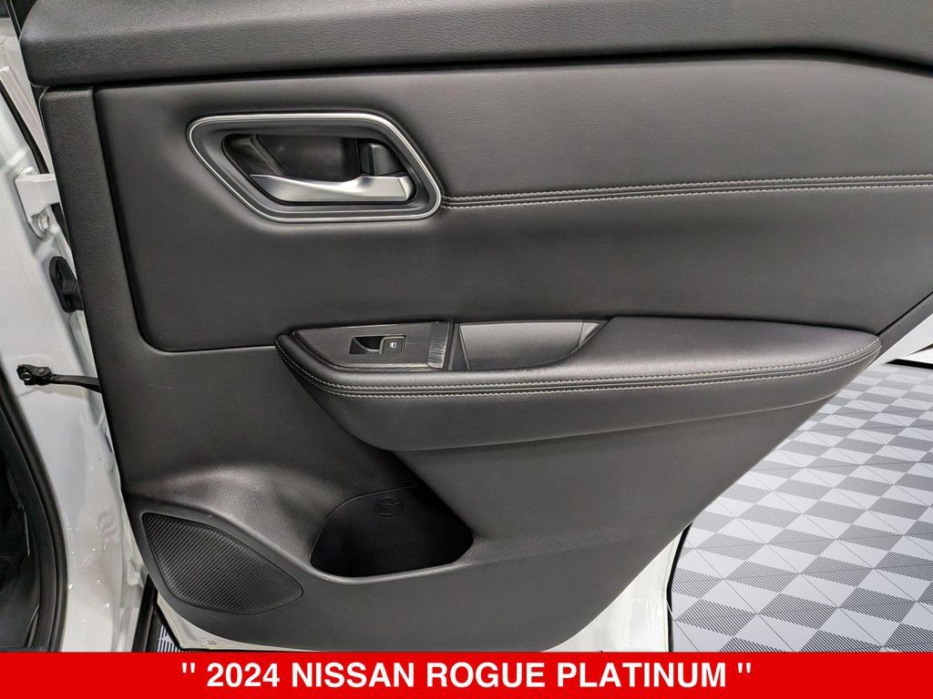 Certified 2024 Nissan Rogue Platinum w/ Platinum Premium Package AWD/4WD image 33