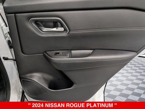 Certified 2024 Nissan Rogue Platinum w/ Platinum Premium Package AWD/4WD image 33