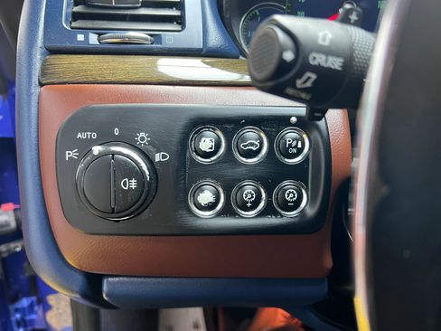 Used 2016 Maserati GranTurismo Sport image 23