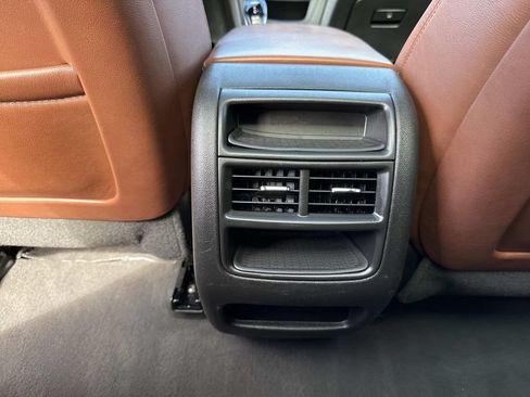 Used 2023 Cadillac XT5 Premium Luxury FWD image 19
