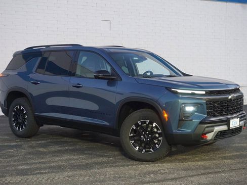 New 2026 Chevrolet Traverse Z71 w/ Driver Confidence Package image 3