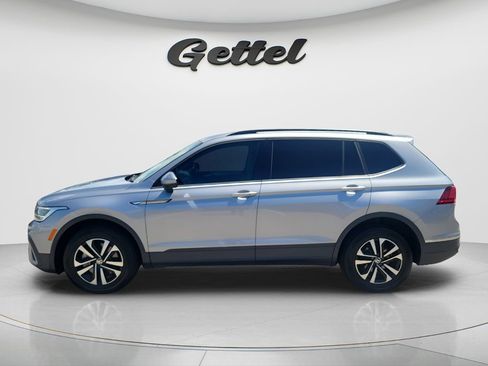 Used 2022 Volkswagen Tiguan S FWD image 8