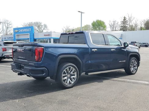 Used 2023 GMC Sierra 1500 Denali w/ Denali Reserve Package AWD/4WD image 3