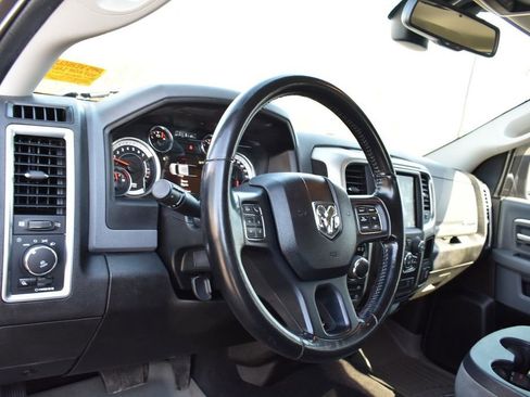 Used 2019 RAM 1500 Big Horn image 14