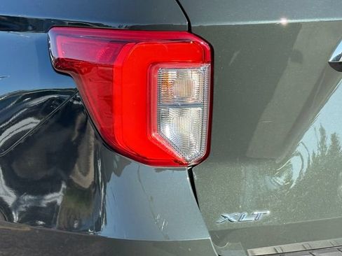 Certified 2024 Ford Explorer XLT w/ Equipment Group 202A AWD/4WD image 30