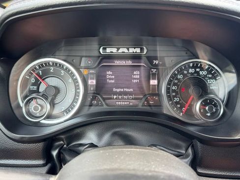 Used 2023 RAM 1500 Laramie AWD/4WD image 15