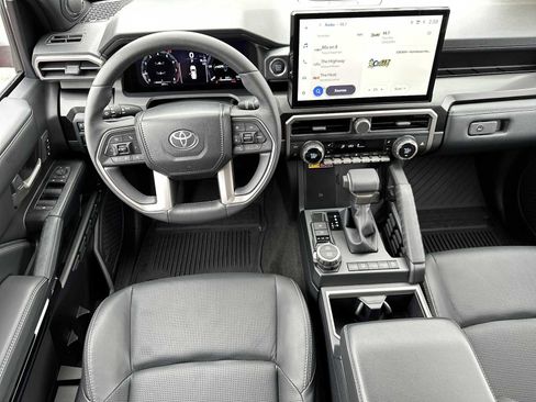 Used 2026 Toyota 4Runner Limited image 13