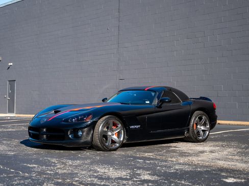 Used 2008 Dodge Viper SRT-10 w/ Protection Group image 9