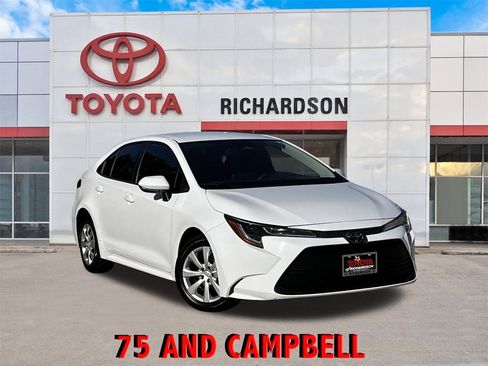 Used 2023 Toyota Corolla LE image 1