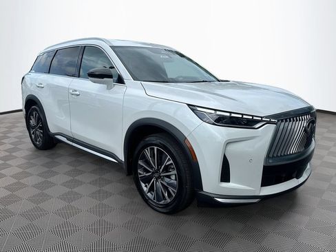 Certified 2026 INFINITI QX60 Luxe w/ Cargo Package FWD image 4