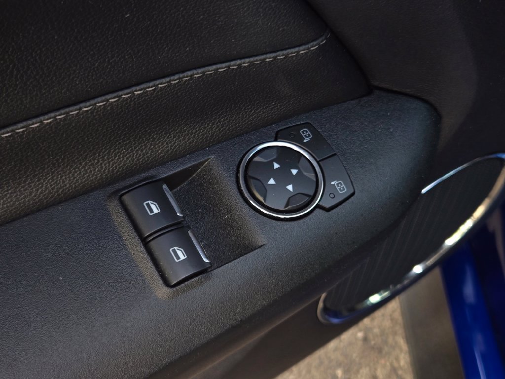 Used 2015 Ford Mustang GT Premium RWD image 14