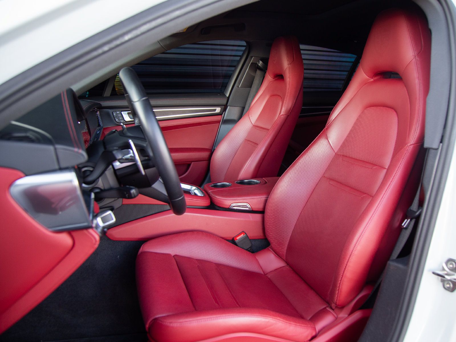 Certified 2023 Porsche Panamera Platinum Edition RWD image 5