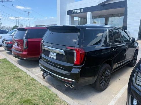 Used 2022 GMC Yukon Denali AWD/4WD image 4