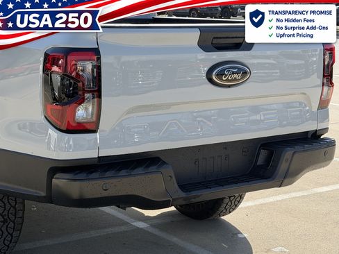 New 2026 Ford Ranger XLT w/ Black Appearance Package RWD image 7
