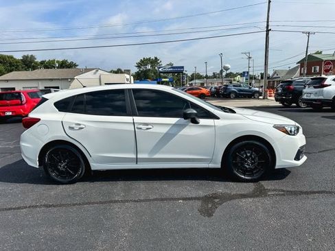 Used 2022 Subaru Impreza 2.0i AWD/4WD image 9
