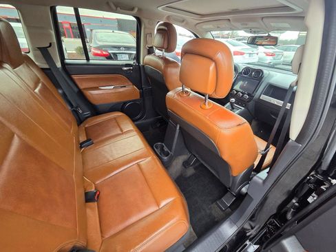 Used 2014 Jeep Compass Limited w/ Sun/Sound Group image 18