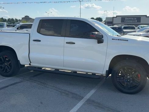 Used 2023 Chevrolet Silverado 1500 RST w/ Redline Edition AWD/4WD image 8