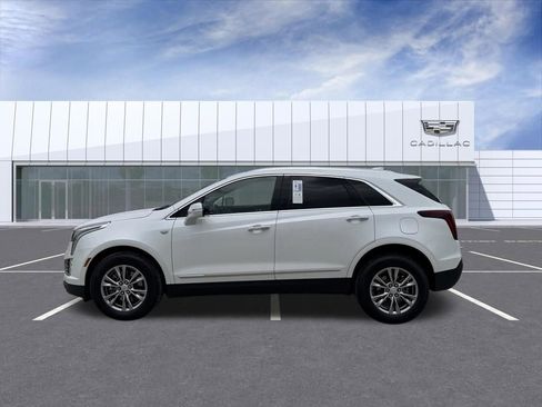 Certified 2023 Cadillac XT5 Premium Luxury FWD image 5