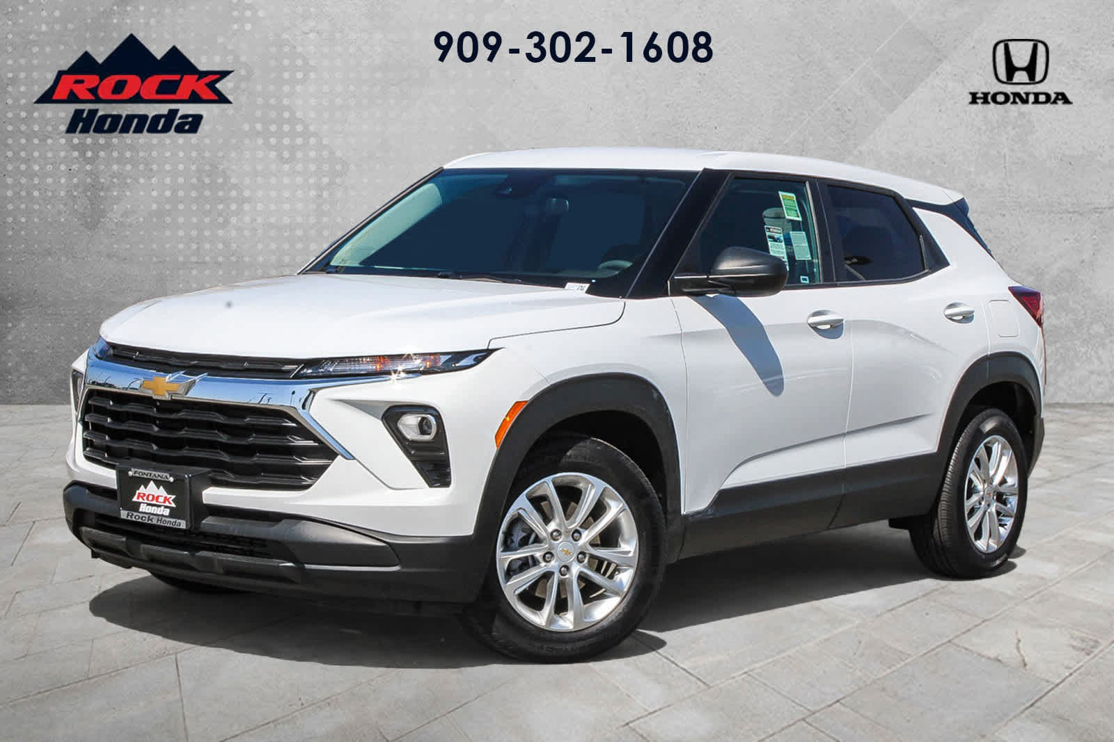 Used 2025 Chevrolet TrailBlazer LS w/ LS Convenience Package FWD image 1