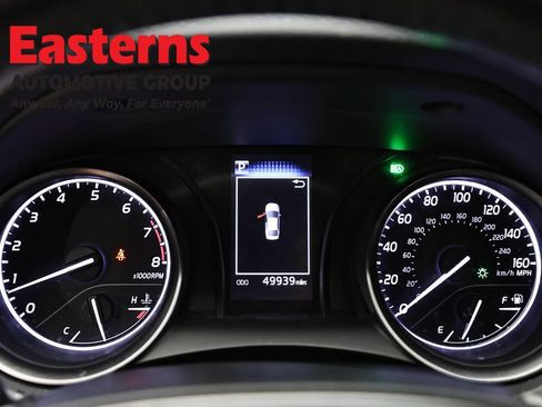 Used 2021 Toyota Camry SE FWD image 18