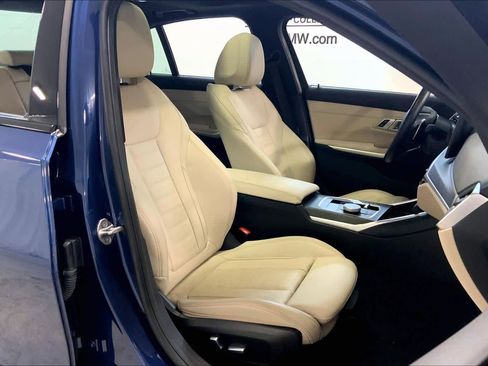 Used 2023 BMW 330i xDrive Sedan image 8