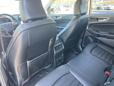 Used 2021 Ford Edge SEL w/ Convenience Package image 21