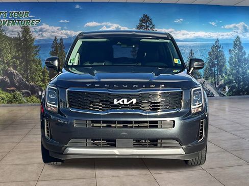 Used 2022 Kia Telluride LX image 2