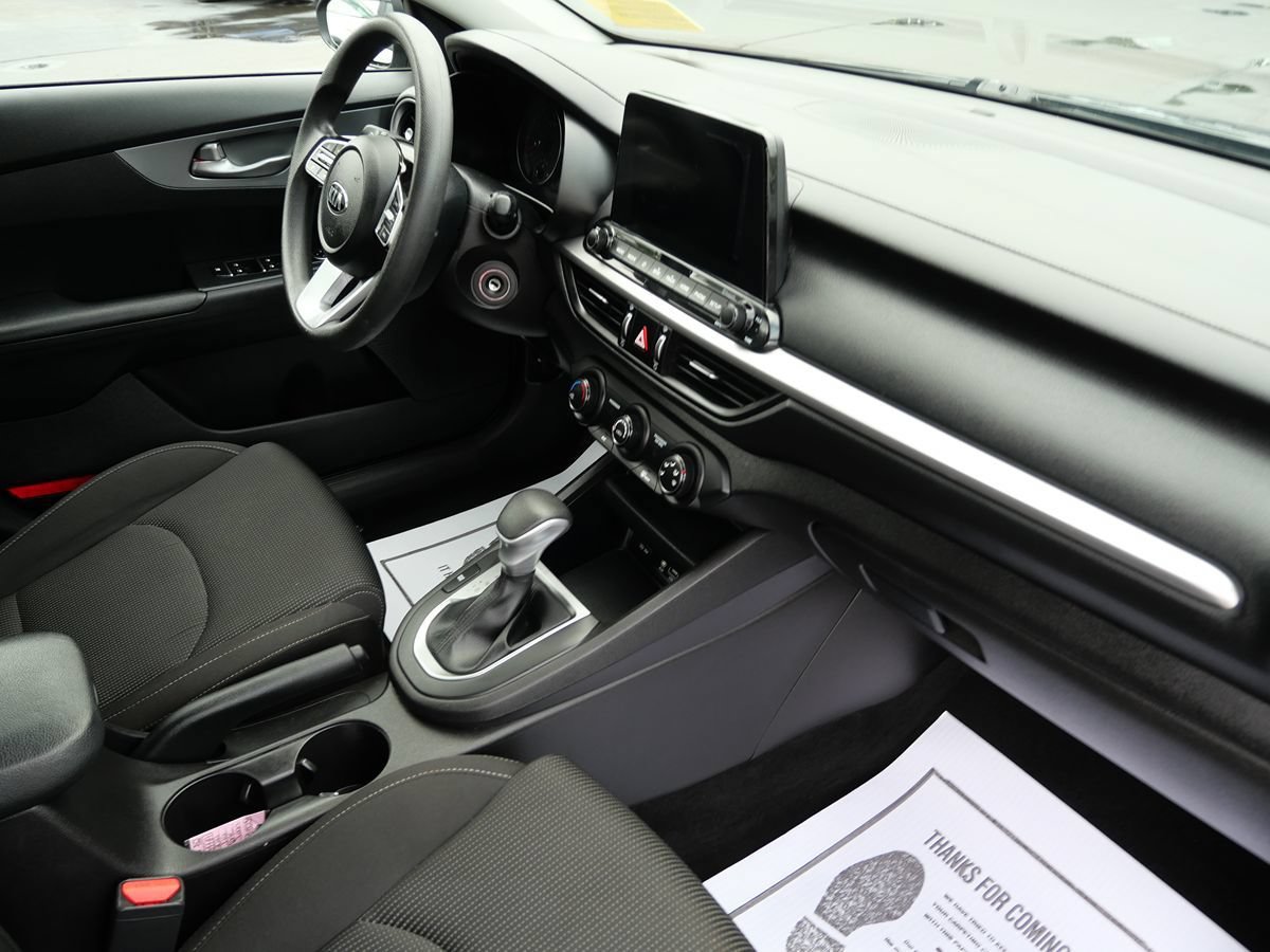 Used 2021 Kia Forte LXS FWD image 28