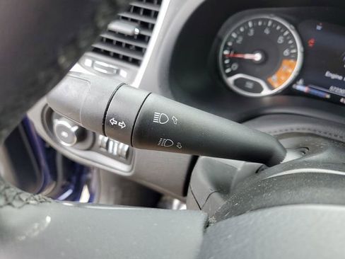 Used 2021 Jeep Renegade Latitude image 24