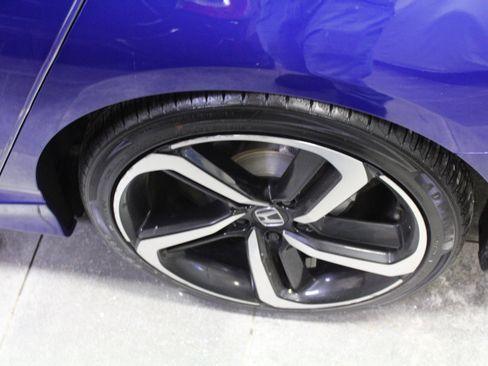 Used 2022 Honda Accord Sport image 32