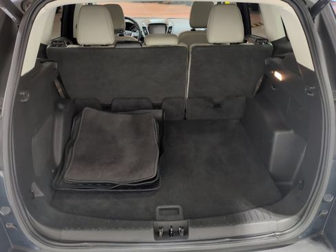Used 2019 Ford Escape Titanium AWD/4WD image 12