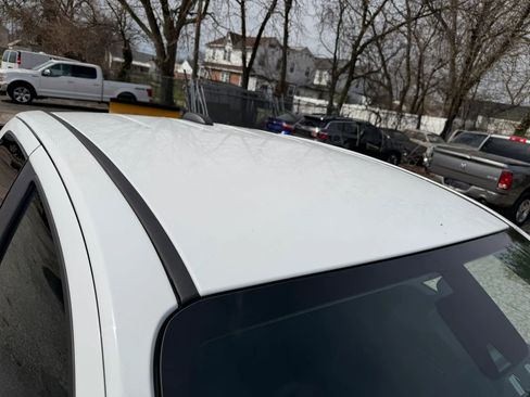 Used 2022 Chevrolet Colorado LT w/ Fleet Safety Package image 6