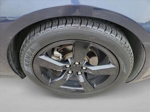 Used 2015 Chevrolet Camaro LT w/ RS Package image 10