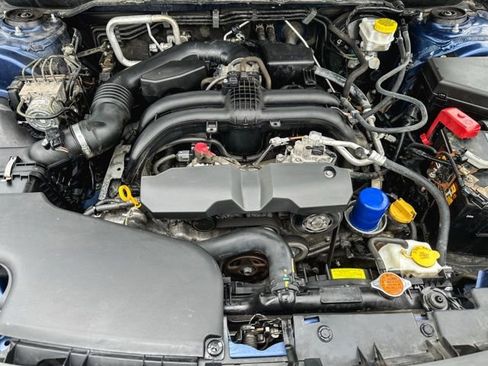 Used 2019 Subaru Outback 2.5i Limited AWD/4WD image 12