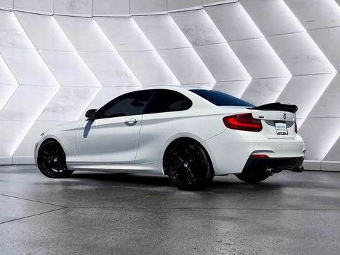 Used 2015 BMW M235i xDrive Coupe AWD/4WD image 3