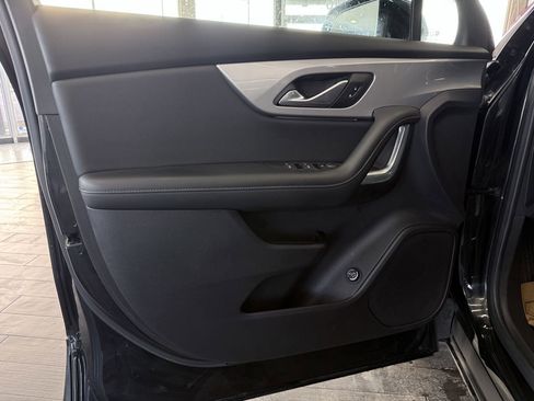 Used 2022 Chevrolet Blazer LT w/ Midnight/Sport Edition image 25