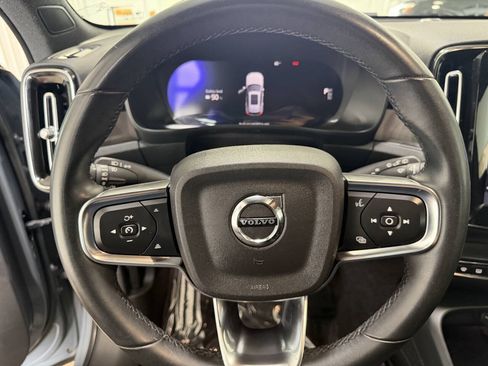 Used 2023 Volvo XC40 Recharge Plus AWD/4WD image 15