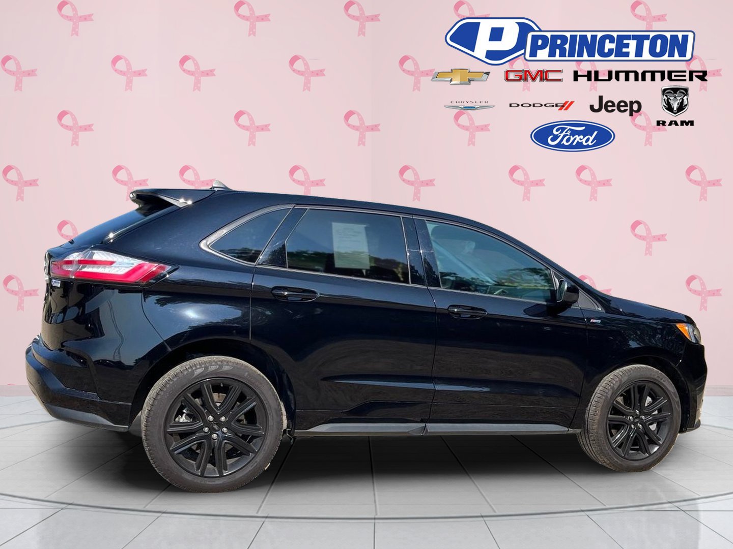 Certified 2024 Ford Edge ST-Line AWD/4WD image 8