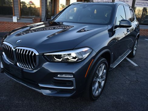 Used 2019 BMW X5 xDrive50i w/ Parking Assistance Package image 2