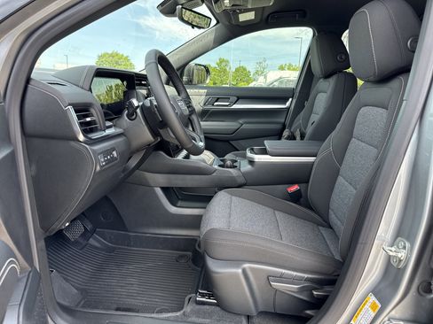 New 2026 GMC Terrain Elevation w/ Black Edition image 16