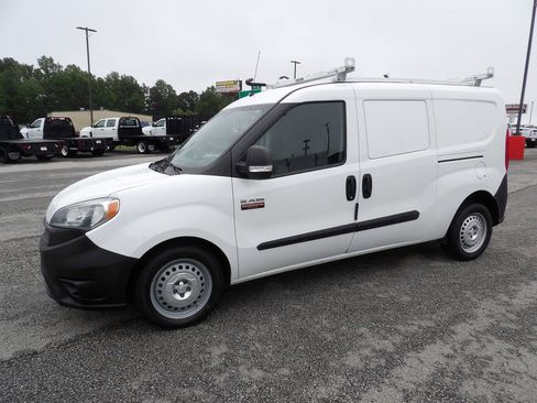 Used 2021 RAM ProMaster City Tradesman image 3