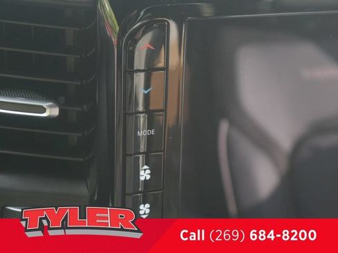 New 2026 RAM 1500 Laramie AWD/4WD image 33